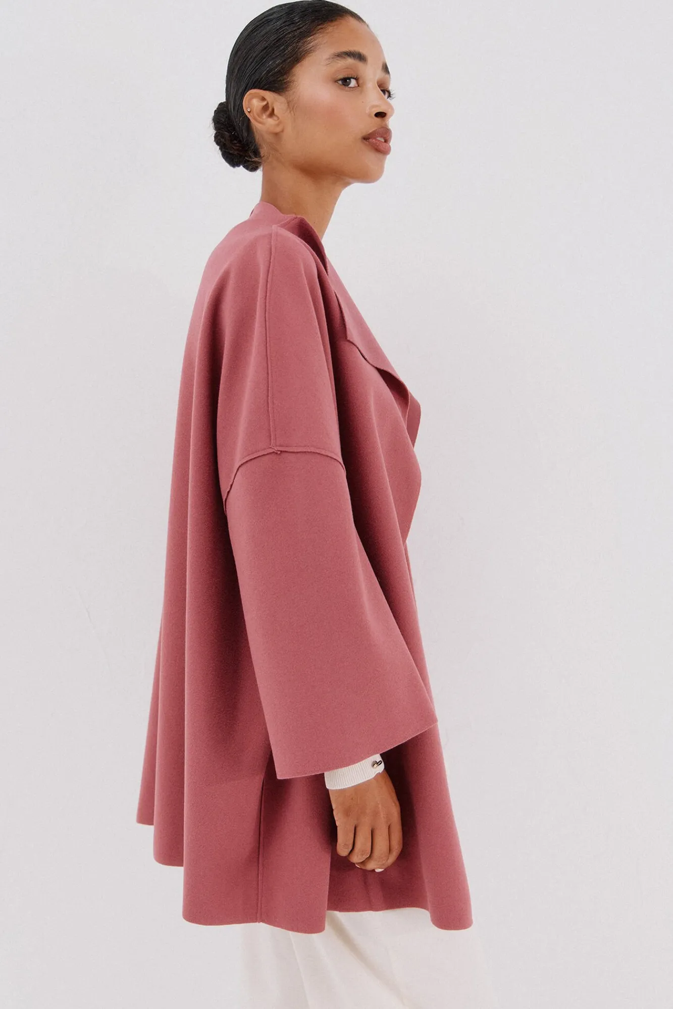 Mujer Cortefiel Abrigos>Abrigo capa con tejido ligero