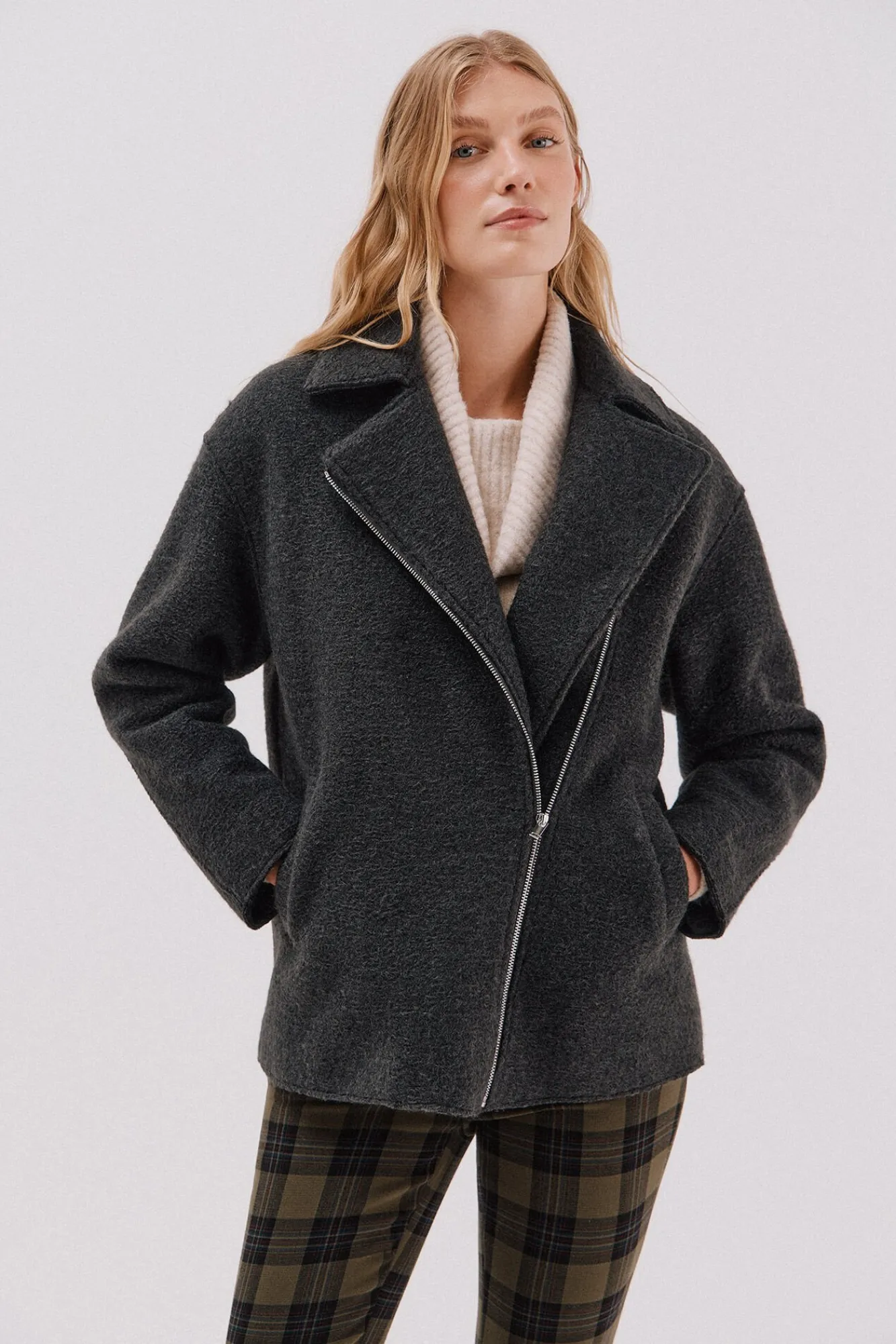 Mujer Cortefiel Abrigos>Abrigo corto silueta biker