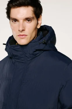 Hombre Selected Plumíferos Ligeros|Abrigos>Abrigo plumífero con capucha