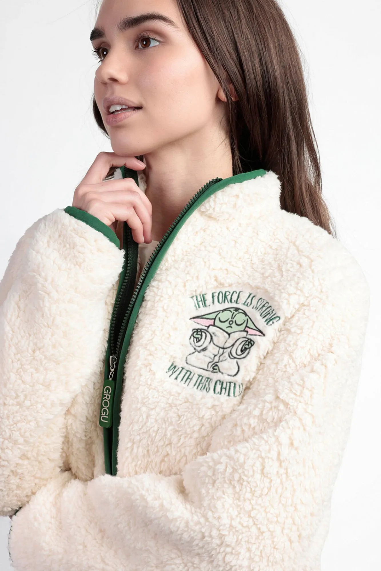 Mujer Admas Batas>Bata corta borrego baby Yoda Mandalorian mujer