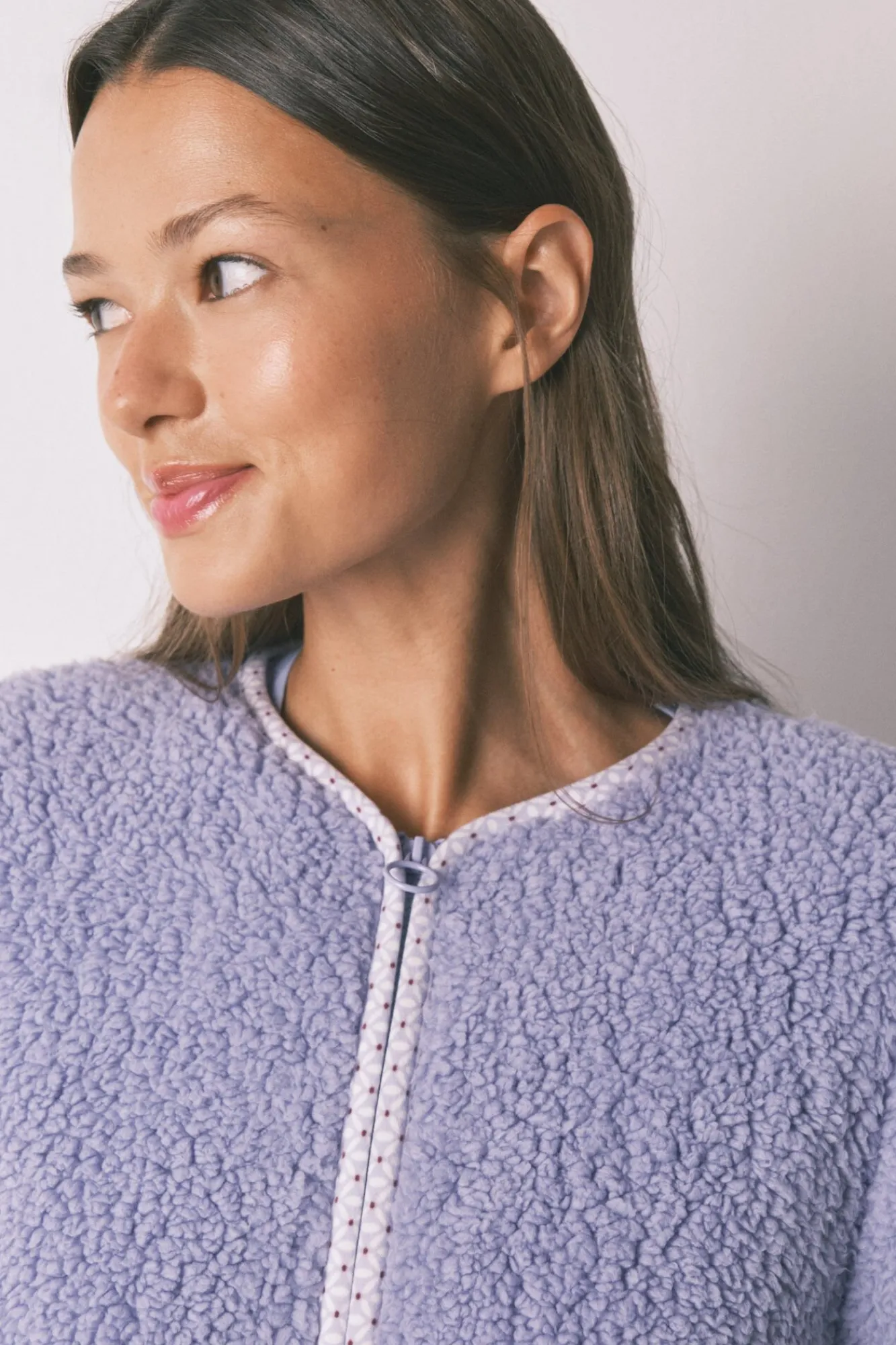 Mujer Women'secret Batas>Bata corta borreguito lila