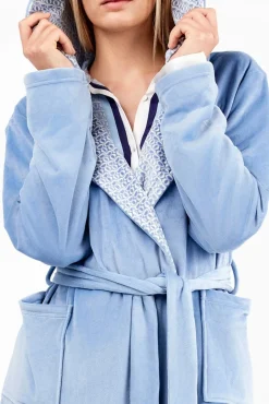 Mujer Gisela Batas><noscript><img width=