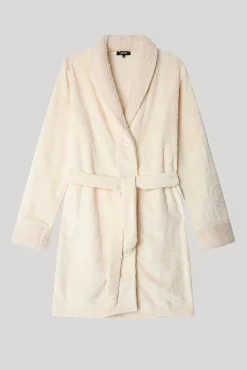 Mujer Gisela Batas><noscript><img width=