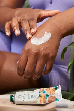 The Body Shop Cosmética Corporal>Bálsamo de Manos de Karité 30