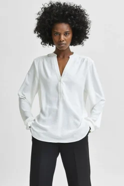 Mujer Selected Blusas>Blusa fluida con cuello de pico confeccionada con materiales reciclados