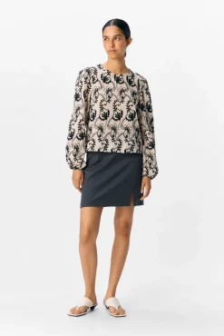 Mujer Object Blusas>Blusa tejido bordado