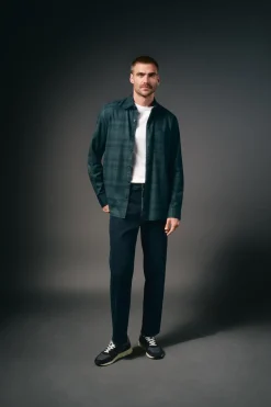 Hombre OOTO Camisas><noscript><img width=