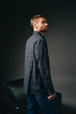 Hombre OOTO Camisas><noscript><img width=