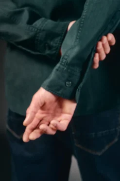 Hombre OOTO Camisas><noscript><img width=