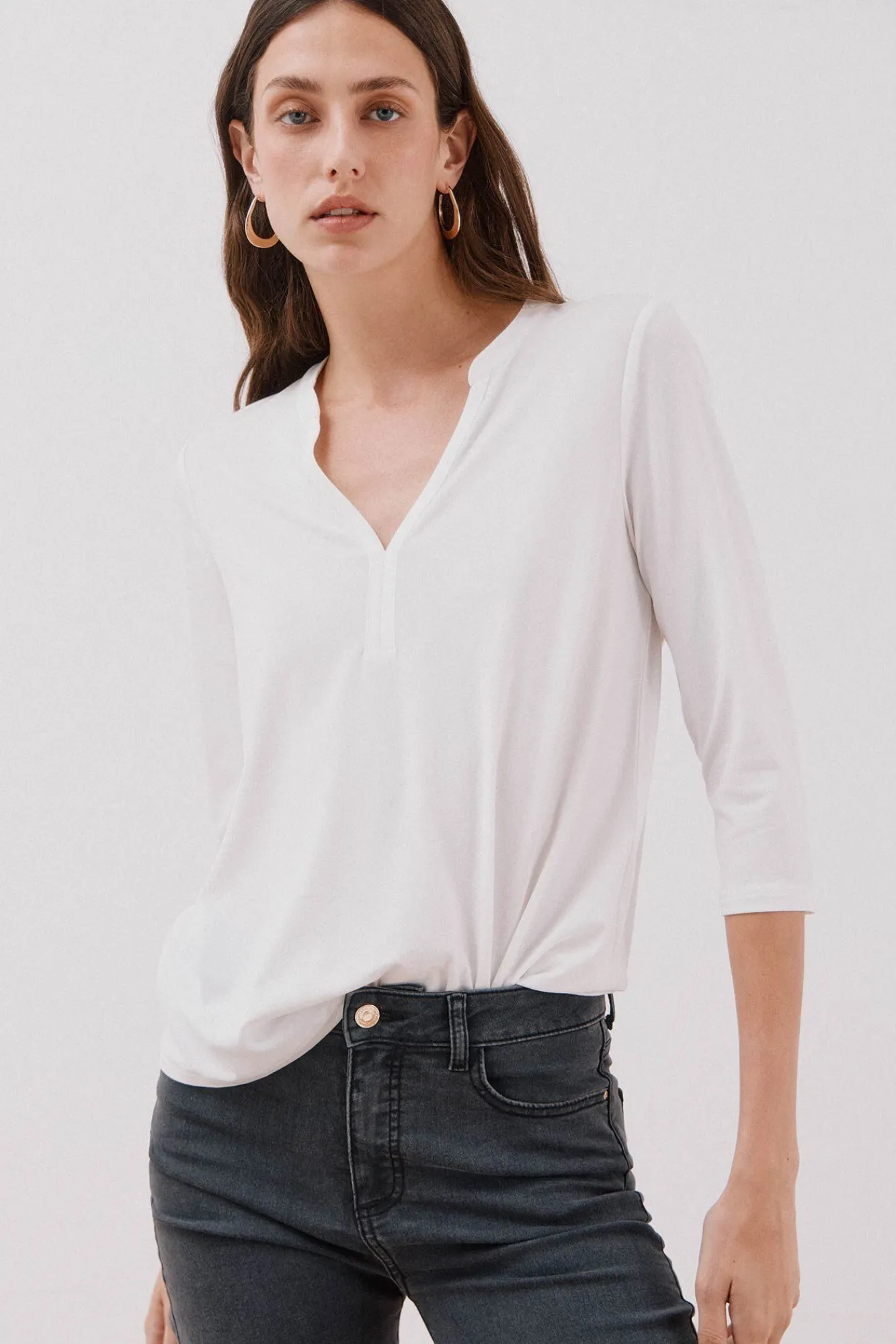 Mujer Cortefiel Camisetas>Camiseta básica escote mão