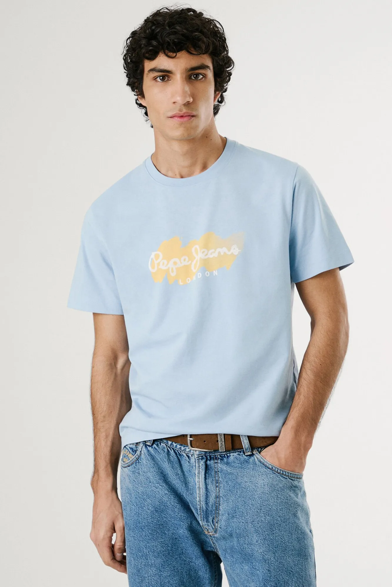 Hombre Pepe Jeans Camisetas>Camiseta de manga corta con logo y estampado frontal.