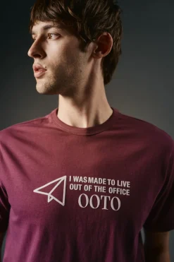 Hombre OOTO Camisetas>Camiseta gráfica lavada