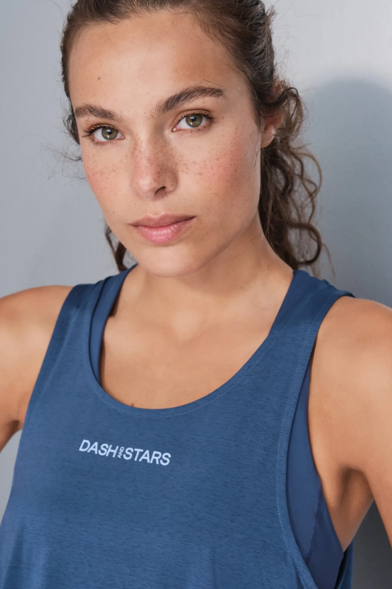 Mujer Dash and Stars Deporte|Camisetas>Camiseta halter asimétrica