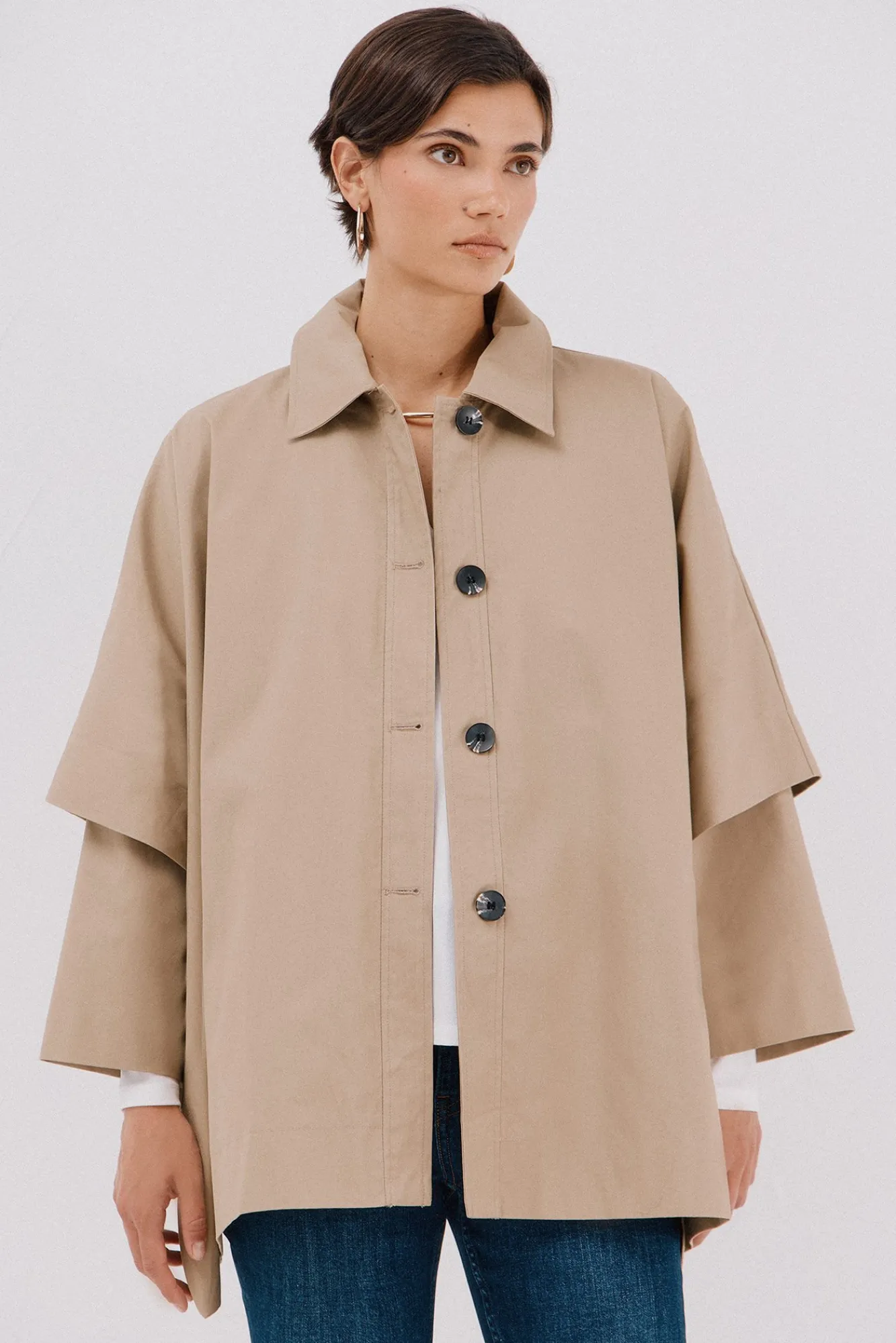 Mujer Cortefiel Abrigos>Capa en tejido gabardina