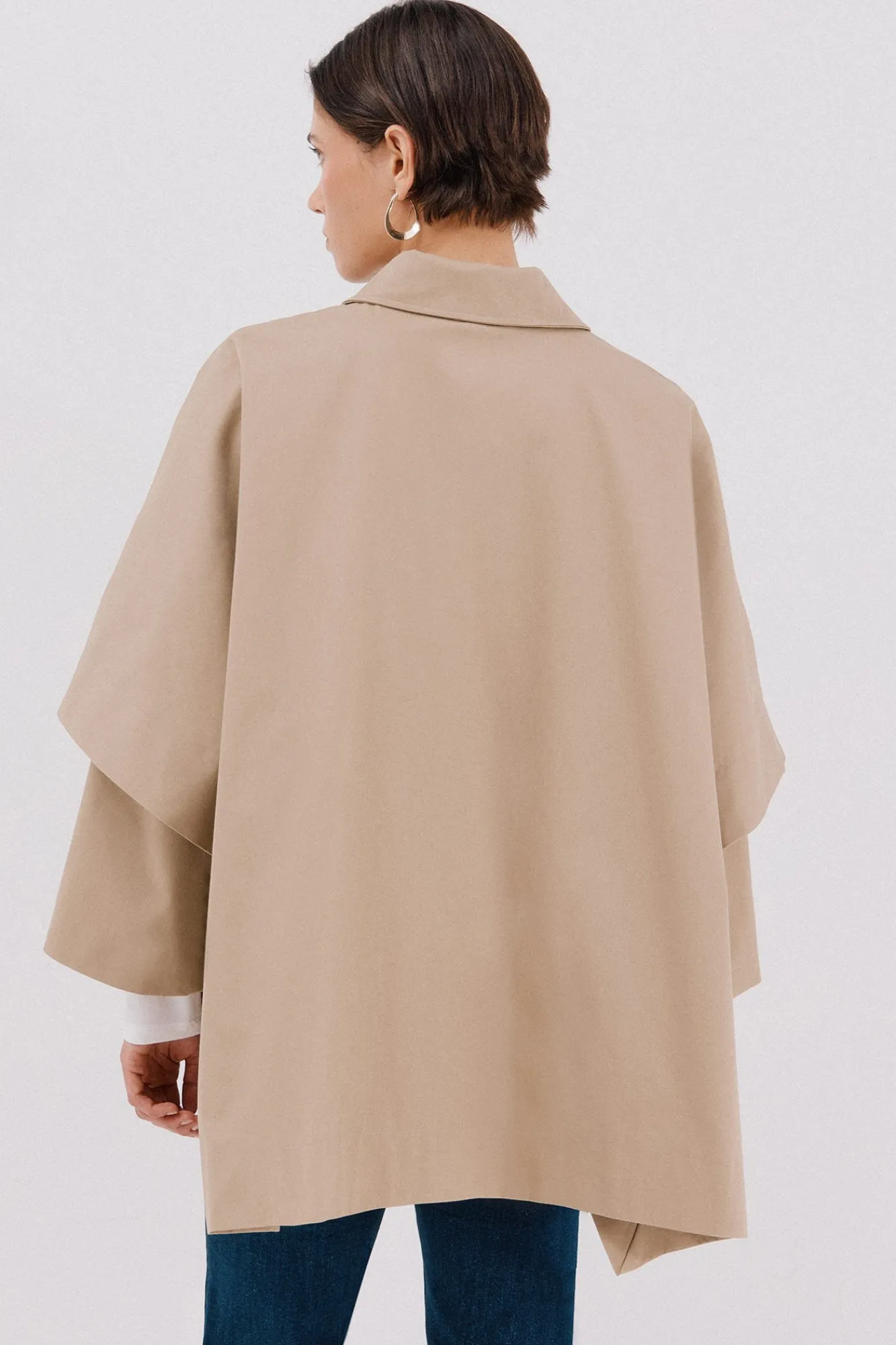 Mujer Cortefiel Abrigos>Capa en tejido gabardina