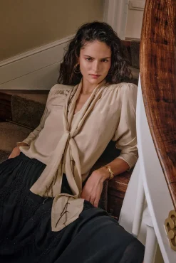 Mujer Hoss Intropia Blusas>Carrie. Blusa con lazada