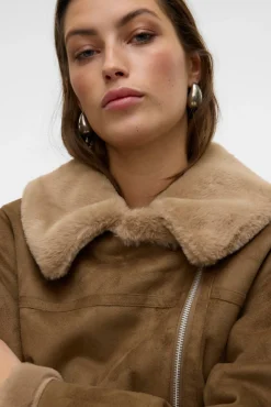 Mujer Vero Moda Chaquetas>Cazadora de mujer de terciopelo con cremallera