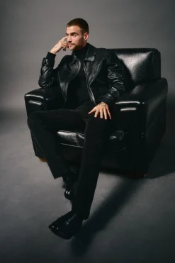 Hombre OOTO Chaquetas><noscript><img width=