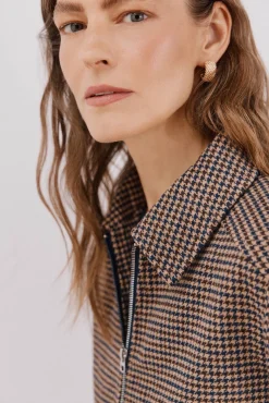 Mujer Cortefiel Chaquetas>Chaqueta corta cremallera