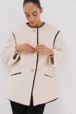 Mujer Cortefiel Abrigos>Chaquetón efecto doble faz vivos