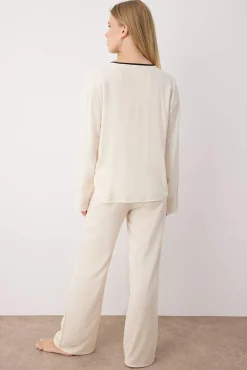 Mujer Trendyol Pijamas|Pijamas>Conjunto pijama camisero viscosa ribetes y lazo