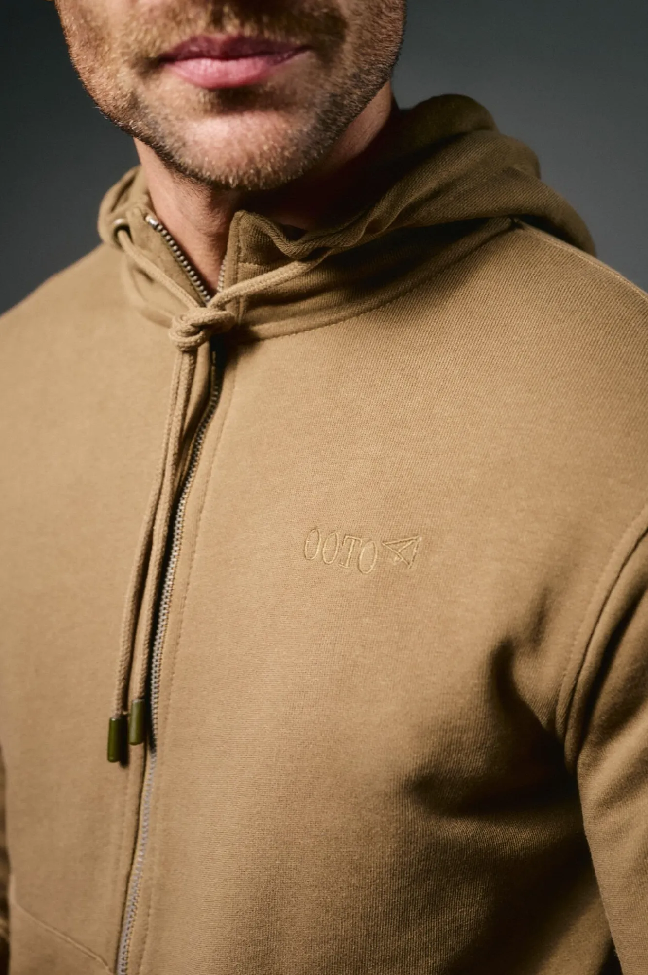 Hombre OOTO Jerséis>Cárdigan con capucha