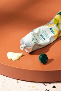 The Body Shop Cosmética Corporal><noscript><img width=