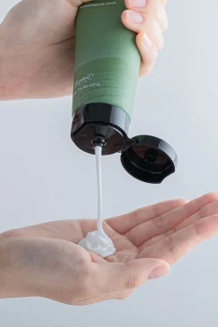 Benton Cosmética Facial>Espuma limpiadora de té profundo