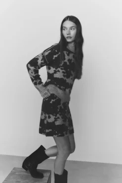 Mujer High Spirits Faldas><noscript><img width=