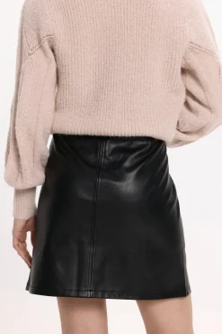 Mujer Vila Faldas><noscript><img width=