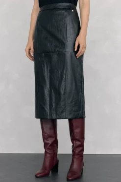 Mujer Pedro del Hierro Faldas>Falda recta simil piel relieve