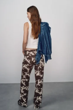 Mujer High Spirits Vaqueros><noscript><img width=