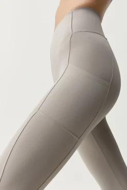 Mujer Born Living Yoga Deporte><noscript><img width=