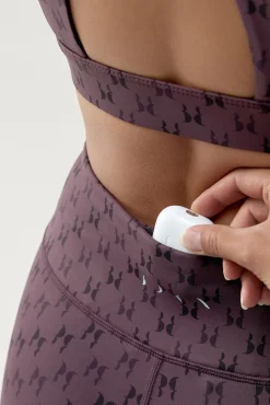 Mujer Born Living Yoga Deporte><noscript><img width=