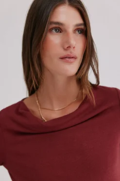 Mujer Hoss Intropia Camisetas><noscript><img width=