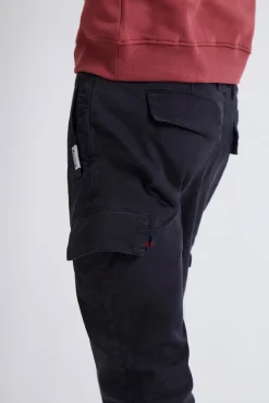 Hombre Williot Pantalones><noscript><img width=