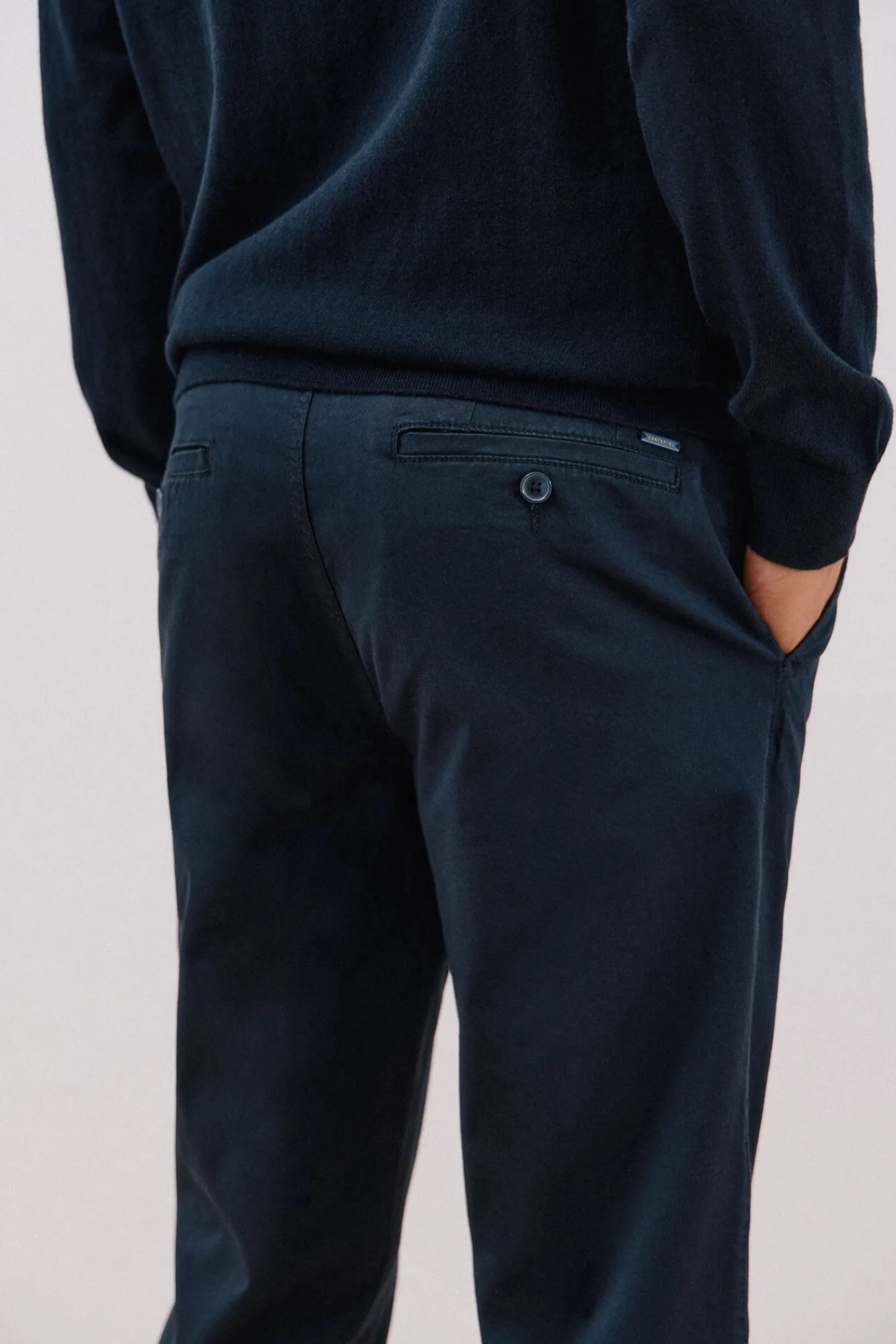 Hombre Cortefiel Pantalones|Chinos>Pantalón chino ligero regular fit