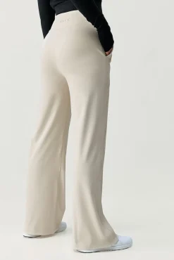 Mujer Born Living Yoga Deporte>Pantalón deportivo Lua beige