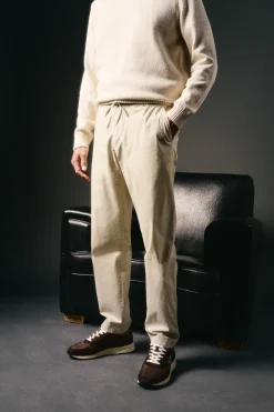 Hombre OOTO Pantalones>Pantalón ligero gomas