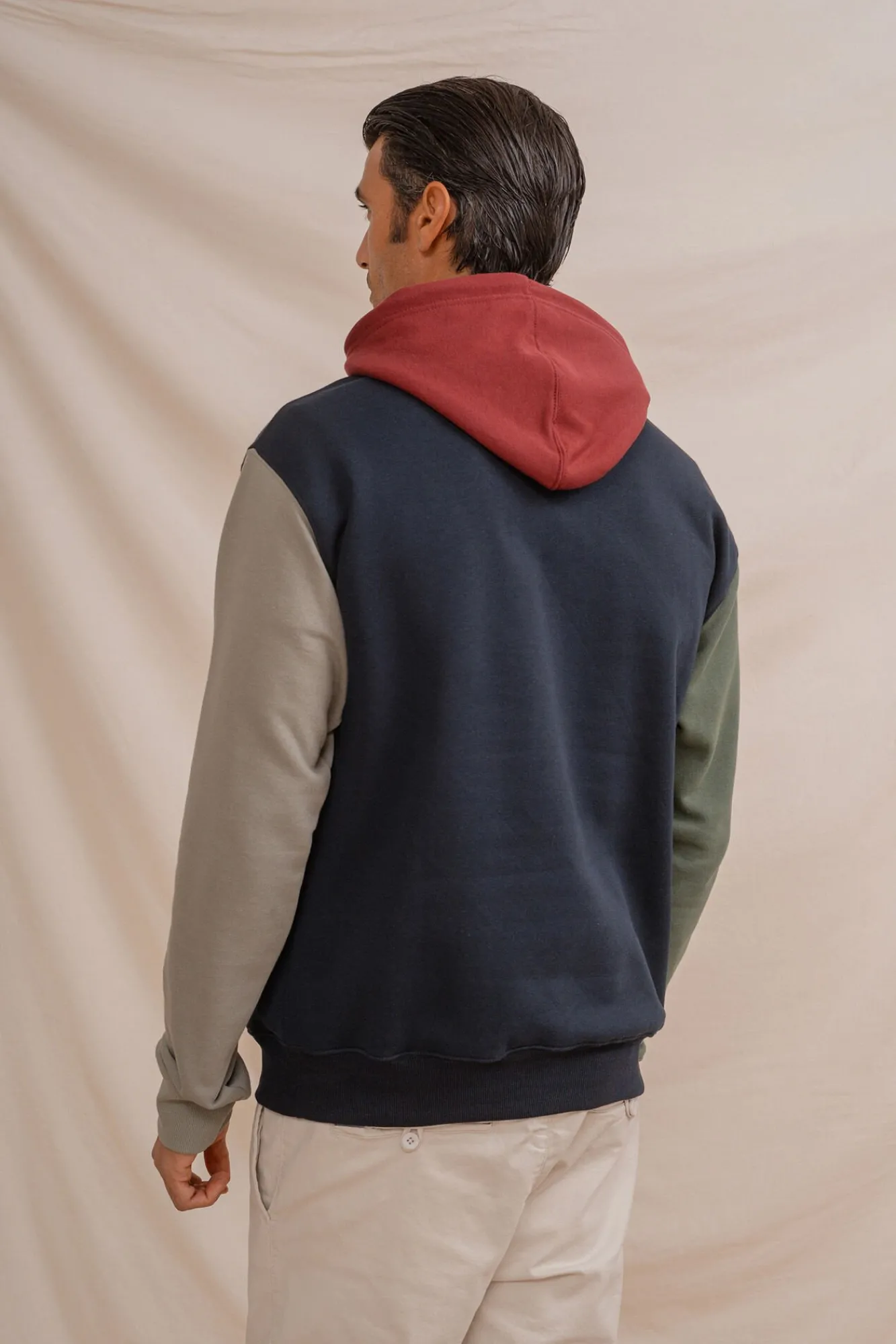 Hombre Celopman Sudaderas>Sudadera canguro tricolor