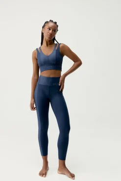 Mujer Born Living Yoga Deporte><noscript><img width=