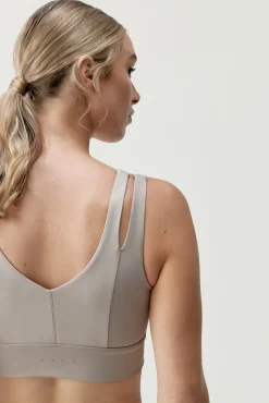 Mujer Born Living Yoga Deporte><noscript><img width=