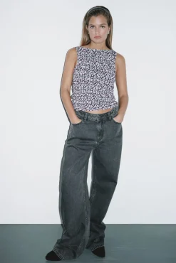 Mujer Springfield Camisetas>Top ajustado florecitas