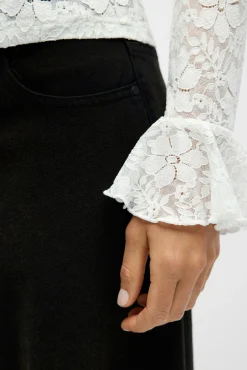 Mujer Object Blusas>Top encaje volante