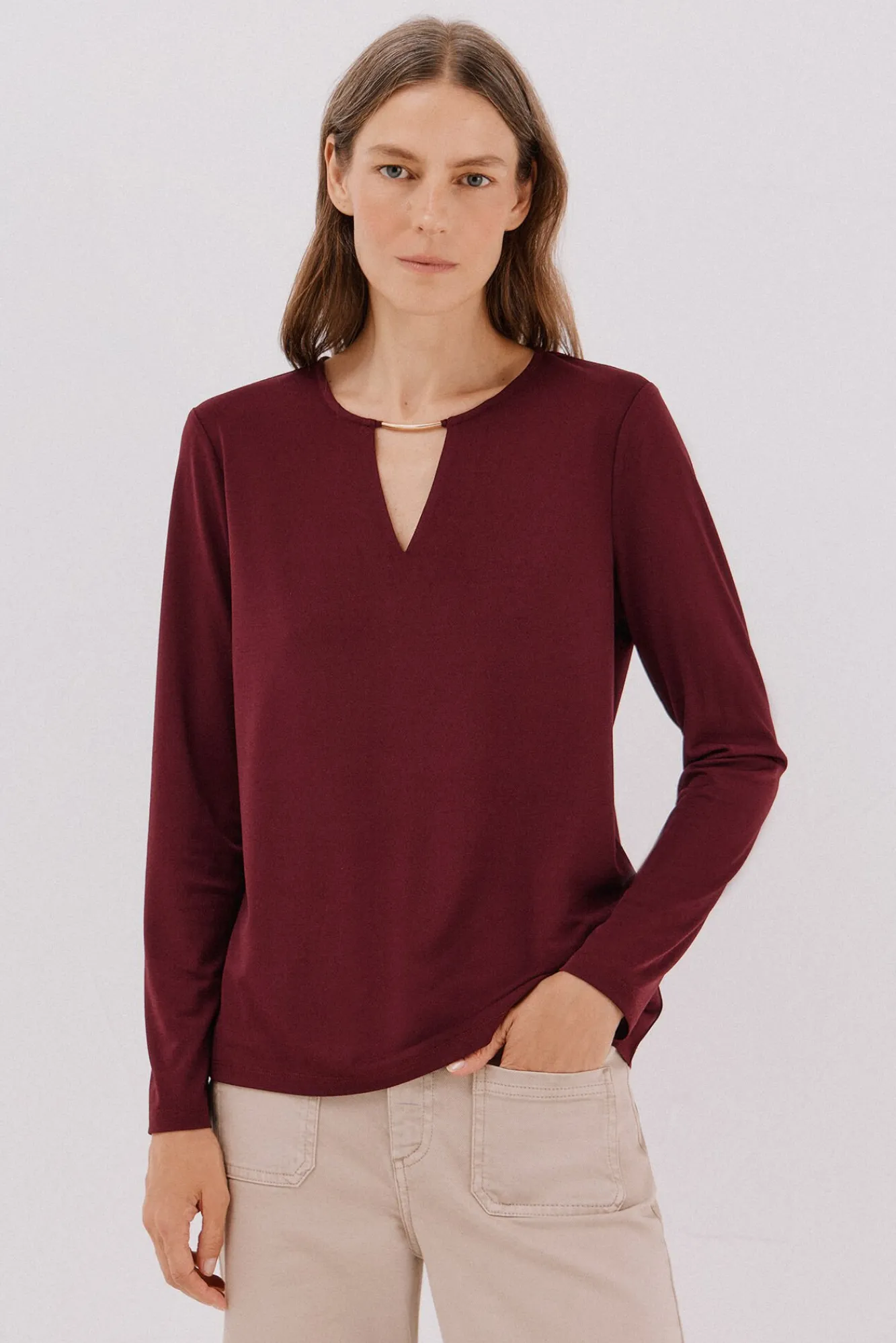 Mujer Cortefiel Camisetas>Top pieza dorada escote