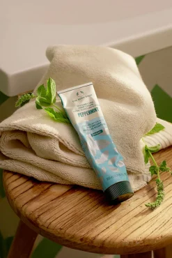 The Body Shop Cosmética Corporal>Tratamiento Intensivo de Menta para Pies