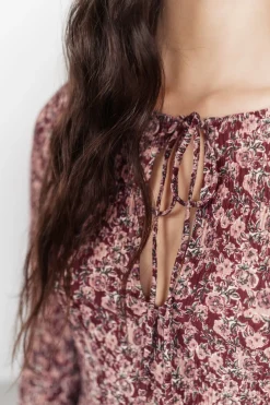 Mujer High Spirits Vestidos><noscript><img width=