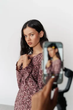 Mujer High Spirits Vestidos><noscript><img width=