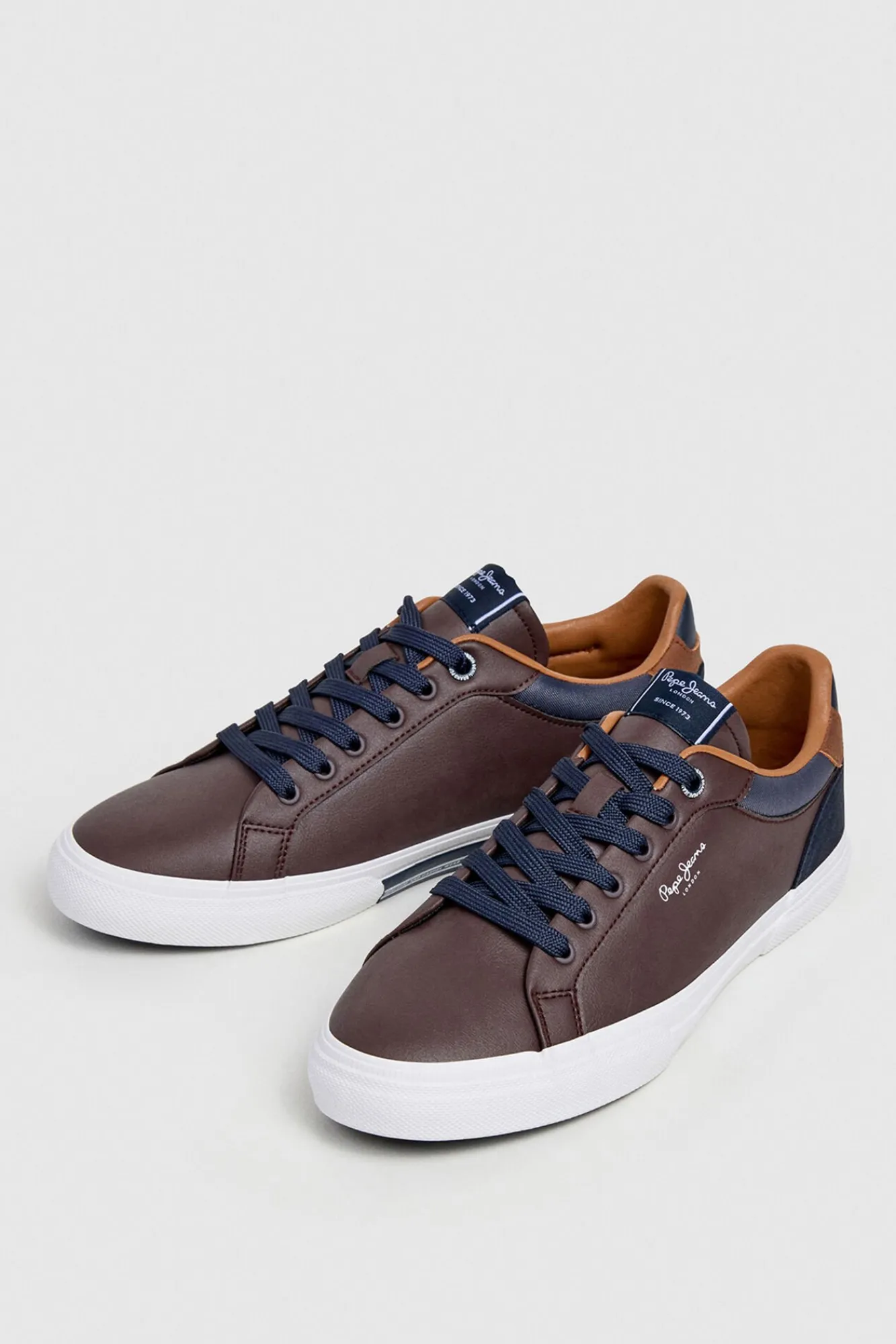 Hombre Pepe Jeans Zapatillas>Zapatillas Clásicas Con Detalles En Ante